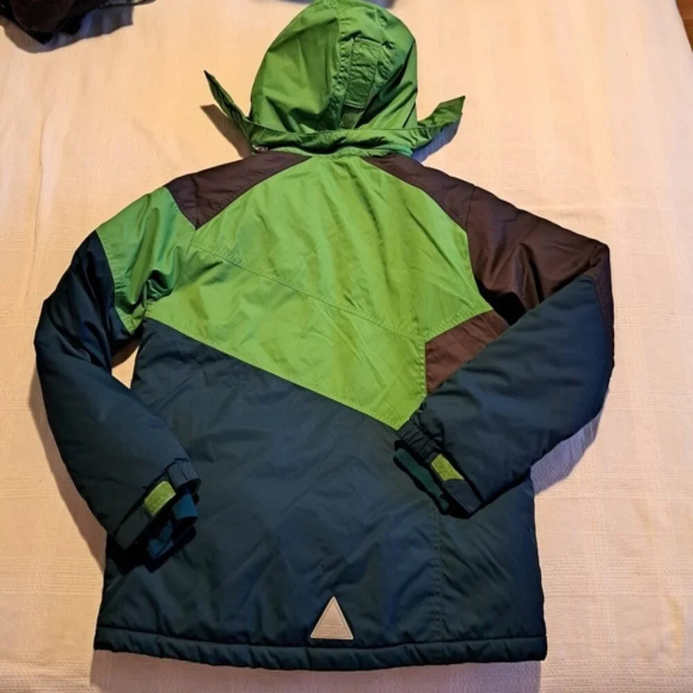 L. L. Bean boys size XL or 18 green & gray winter jacket fleece lined body - Picture 6 of 9